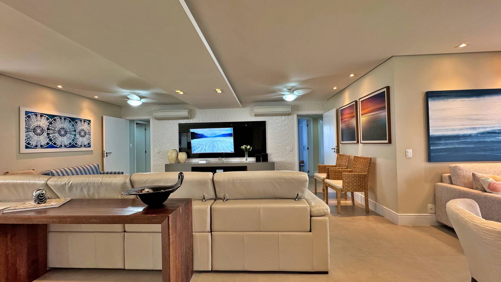 Apartamento à venda com 5 quartos, 244m² - Foto 9