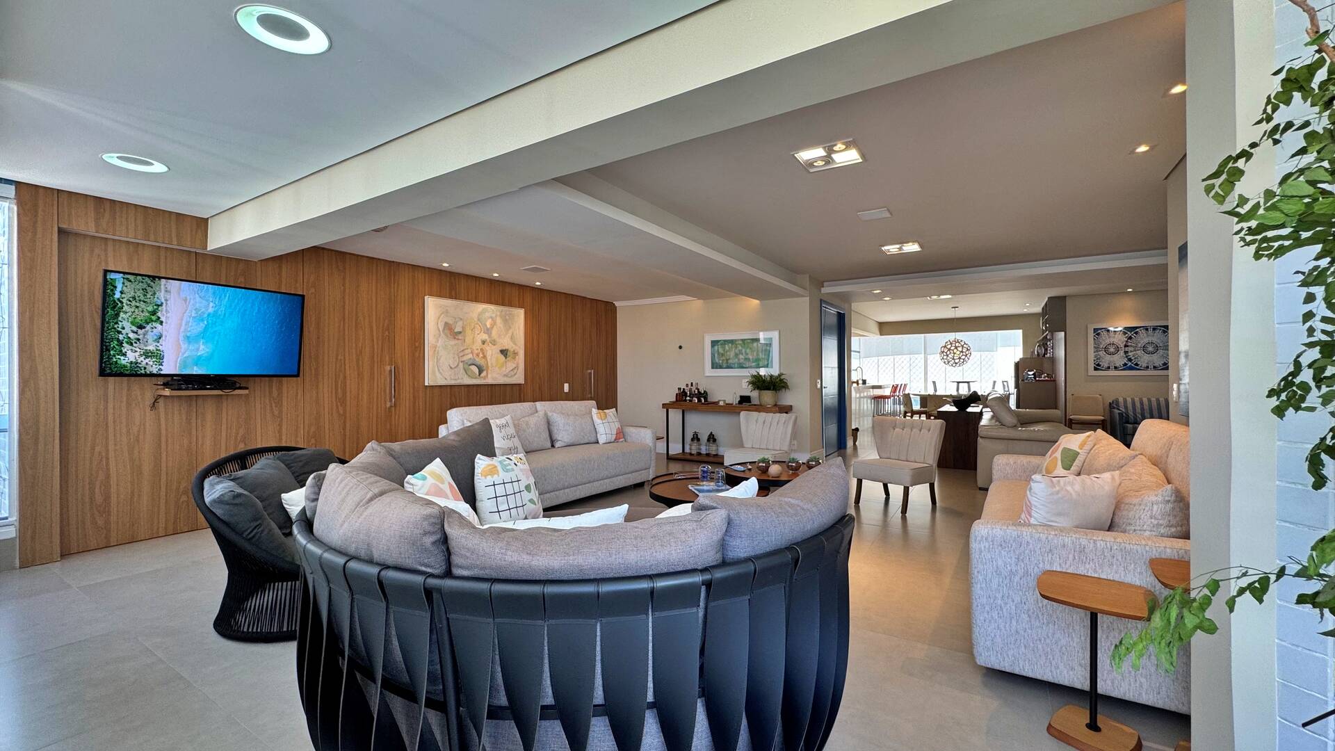 Apartamento à venda com 5 quartos, 244m² - Foto 15