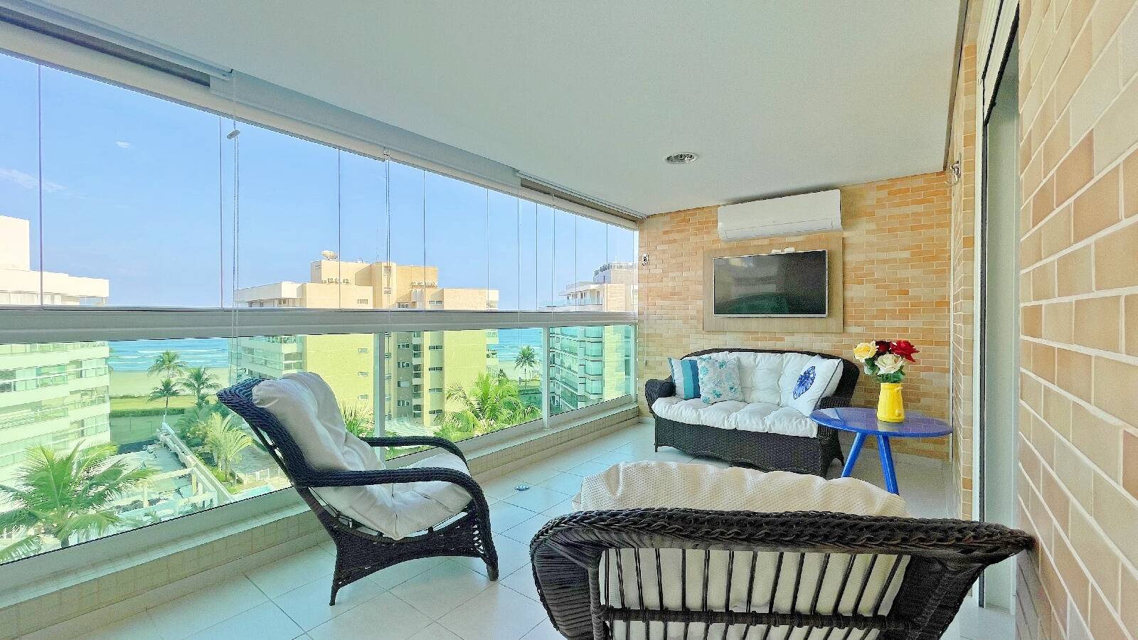 Apartamento com 3 dormitórios à venda, 118 m² por R$ 4.800.000,00 - Riviera