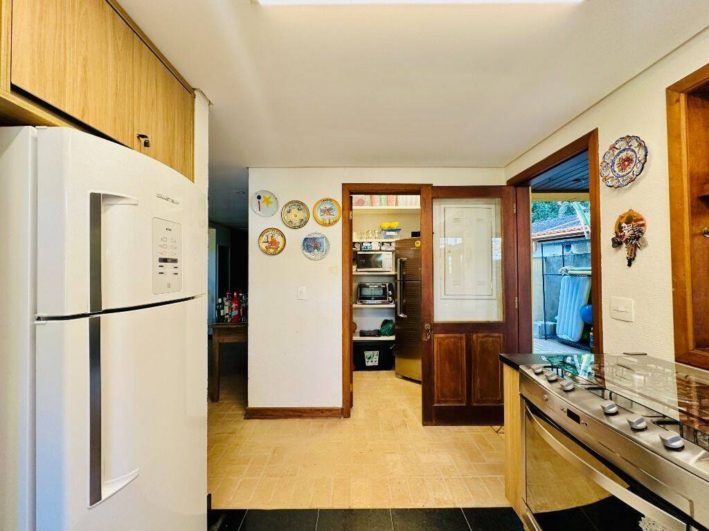 Casa, 5 quartos, 328 m² - Foto 11