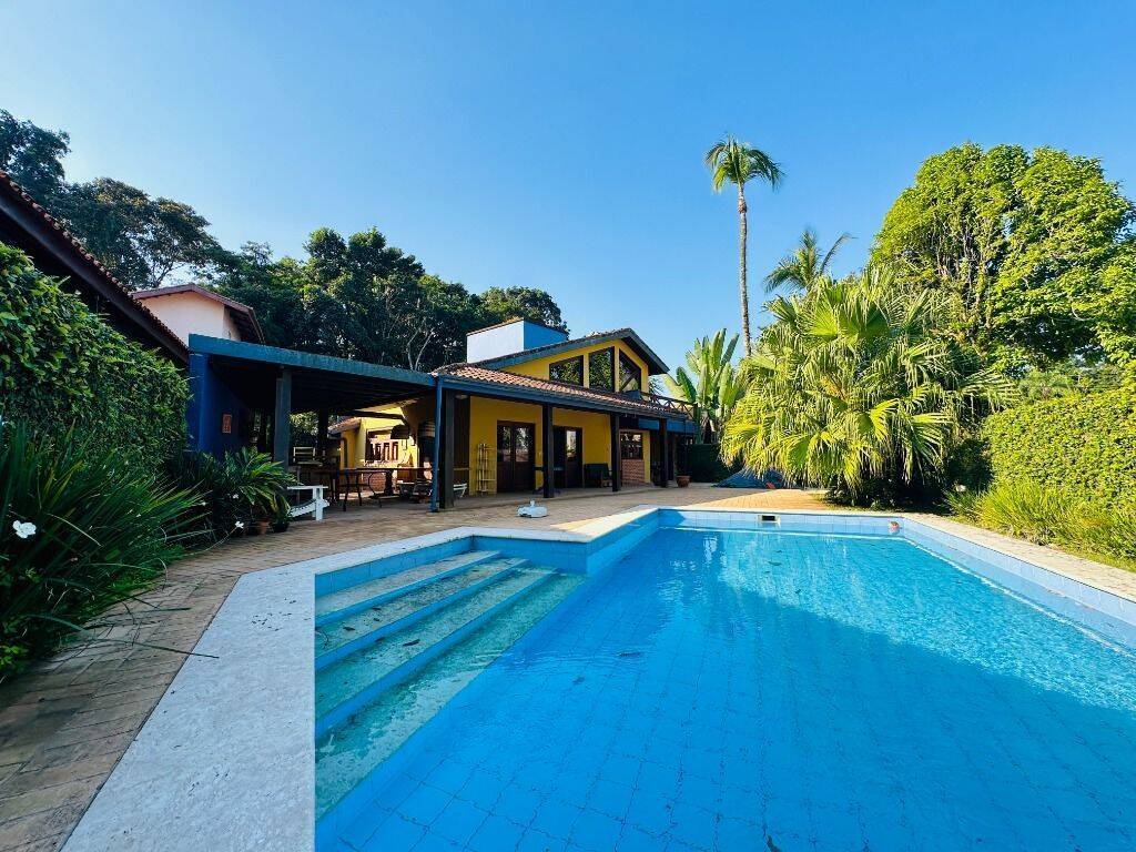 Casa, 5 quartos, 328 m² - Foto 1