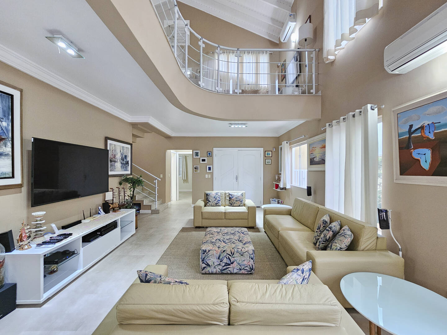 Casa, 5 quartos, 277 m² - Foto 4