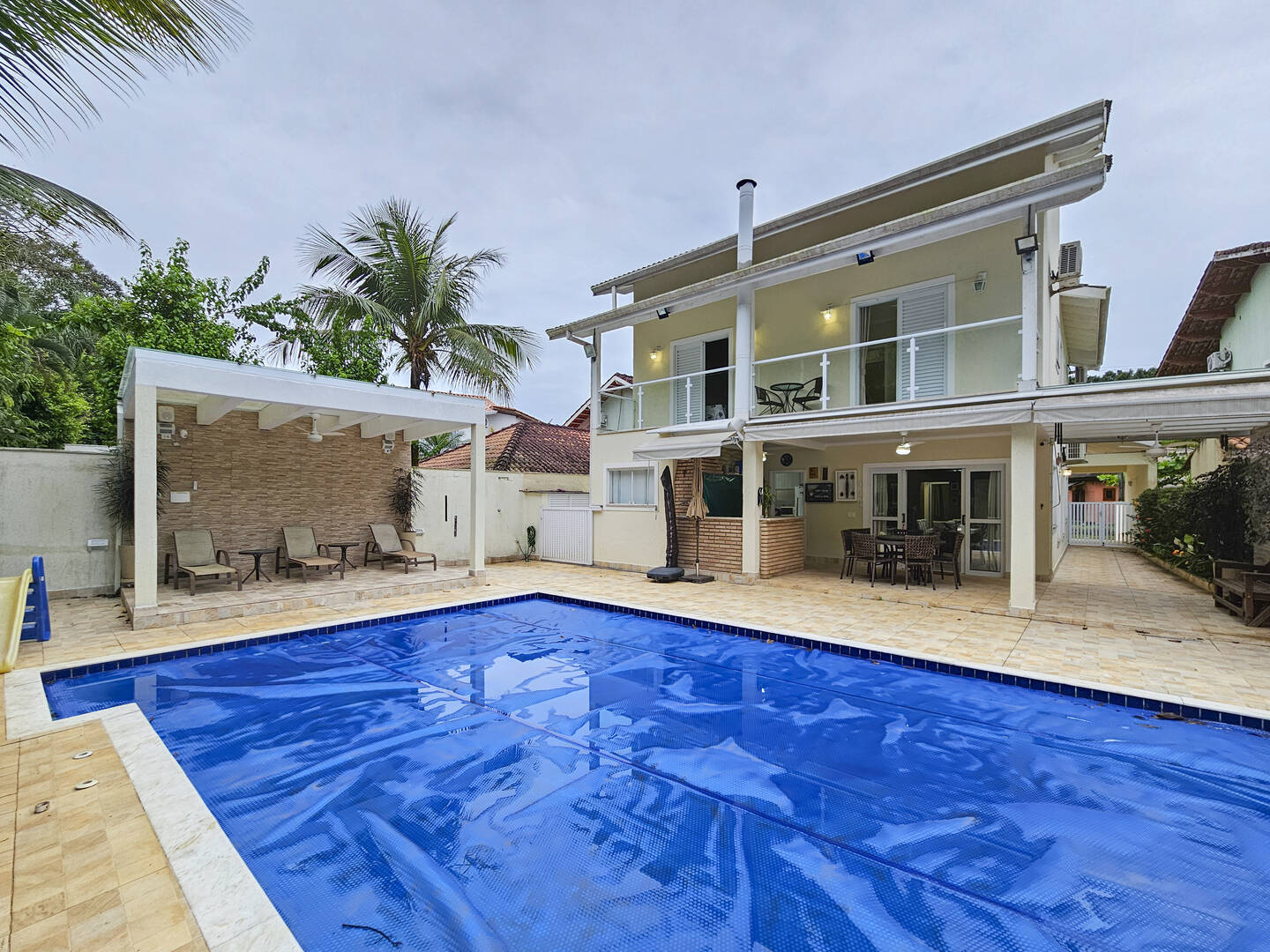 Casa, 5 quartos, 277 m² - Foto 1