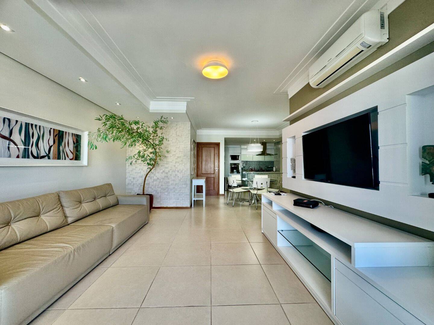 Apartamento com 3 dormitórios à venda, 148 m² por R$ 4.000.000,00 - Riviera