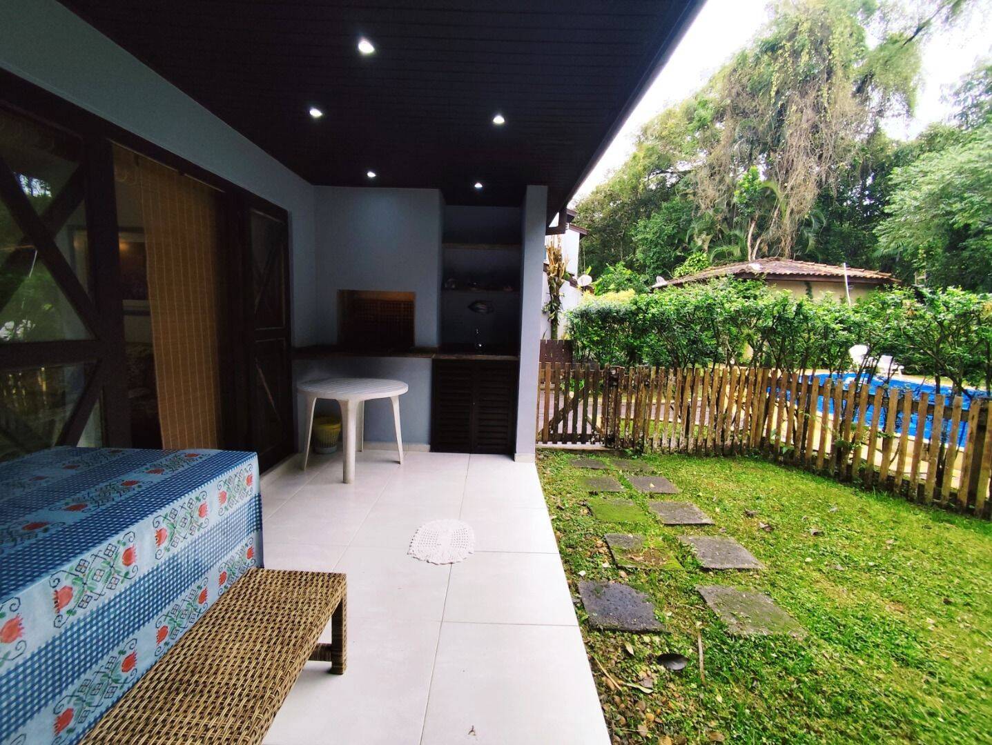 Casa à venda com 3 quartos, 110m² - Foto 5