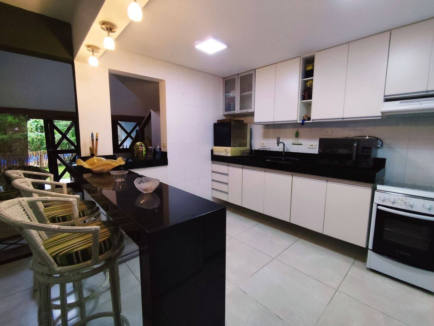 Casa à venda com 3 quartos, 110m² - Foto 10