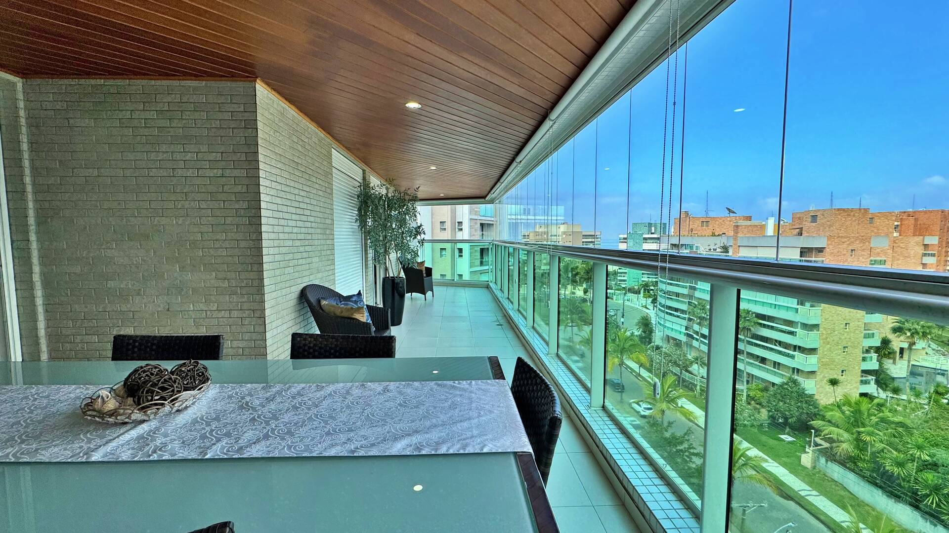 Apartamento com 3 dormitórios à venda, 128 m² por R$ 4.500.000,00