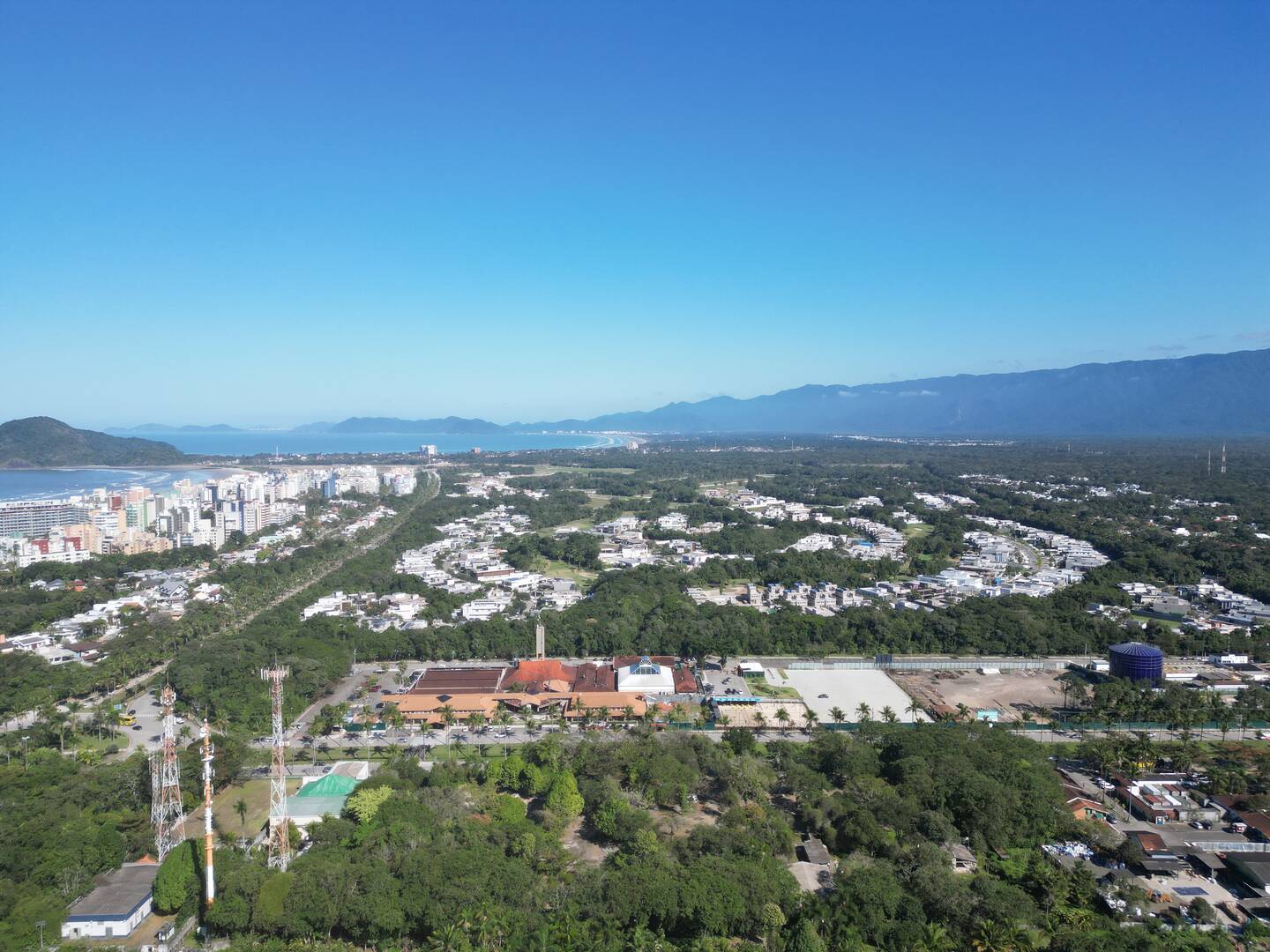 Terreno à venda, 495 m² por R$ 2.650.000,00 - Riviera Módulo 26