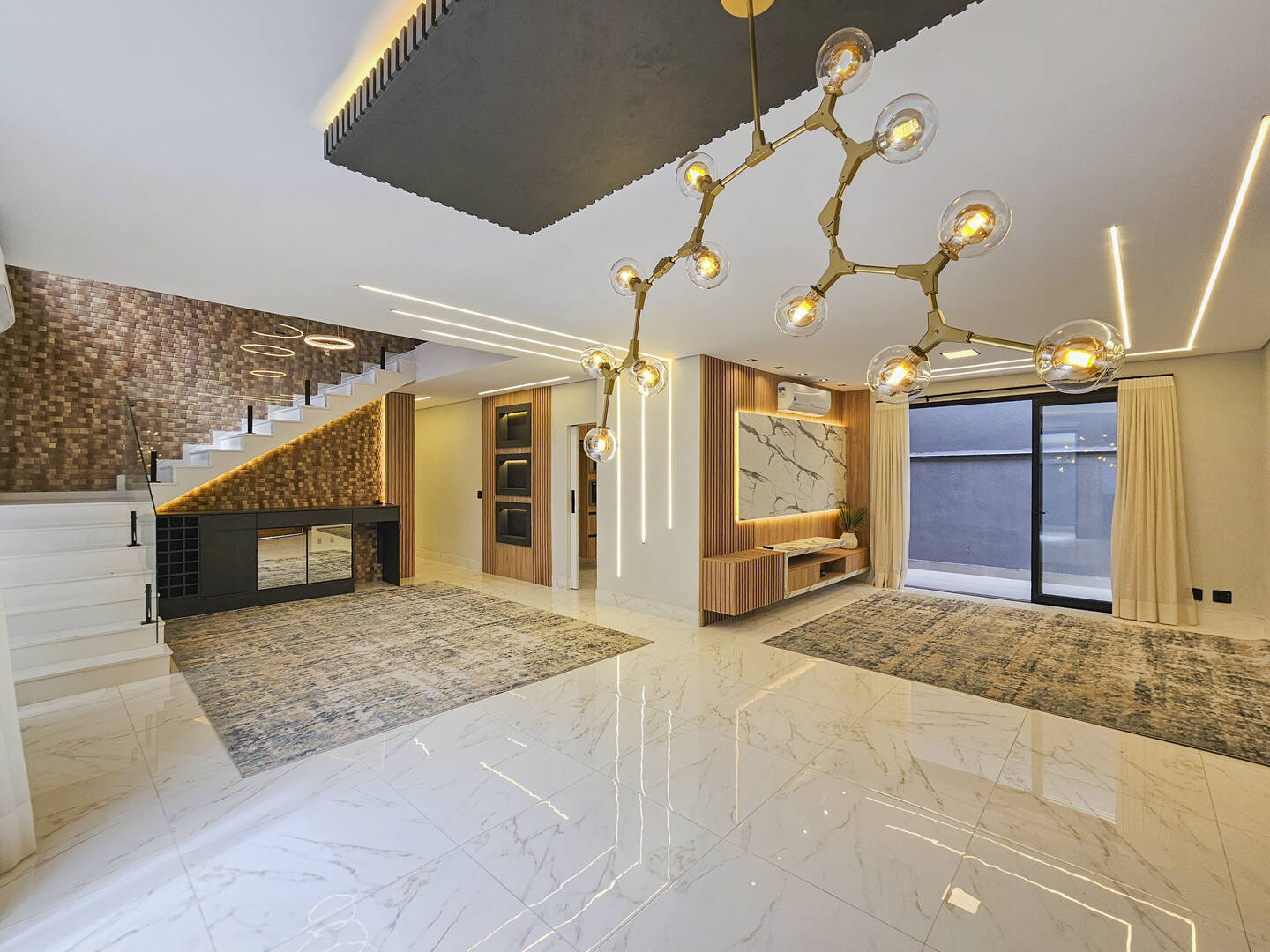 Casa, 5 quartos, 273 m² - Foto 3