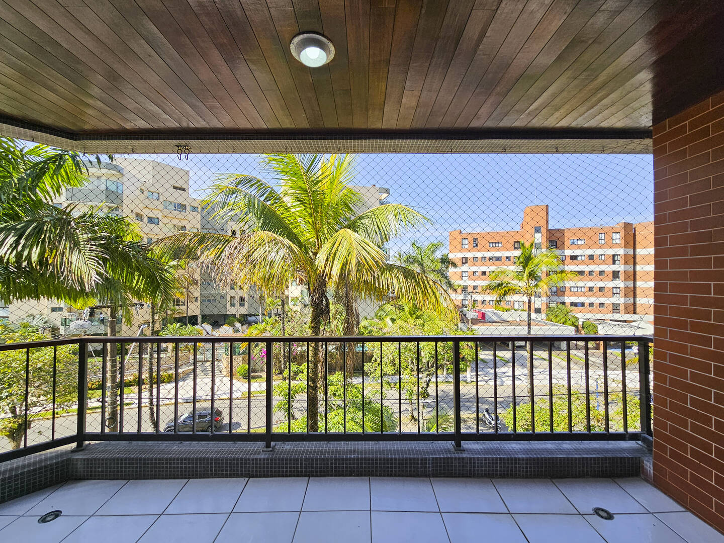 Apartamento à venda com 3 quartos, 117m² - Foto 4