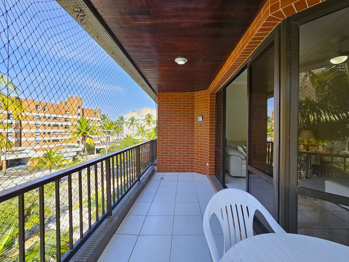 Apartamento à venda com 3 quartos, 117m² - Foto 6