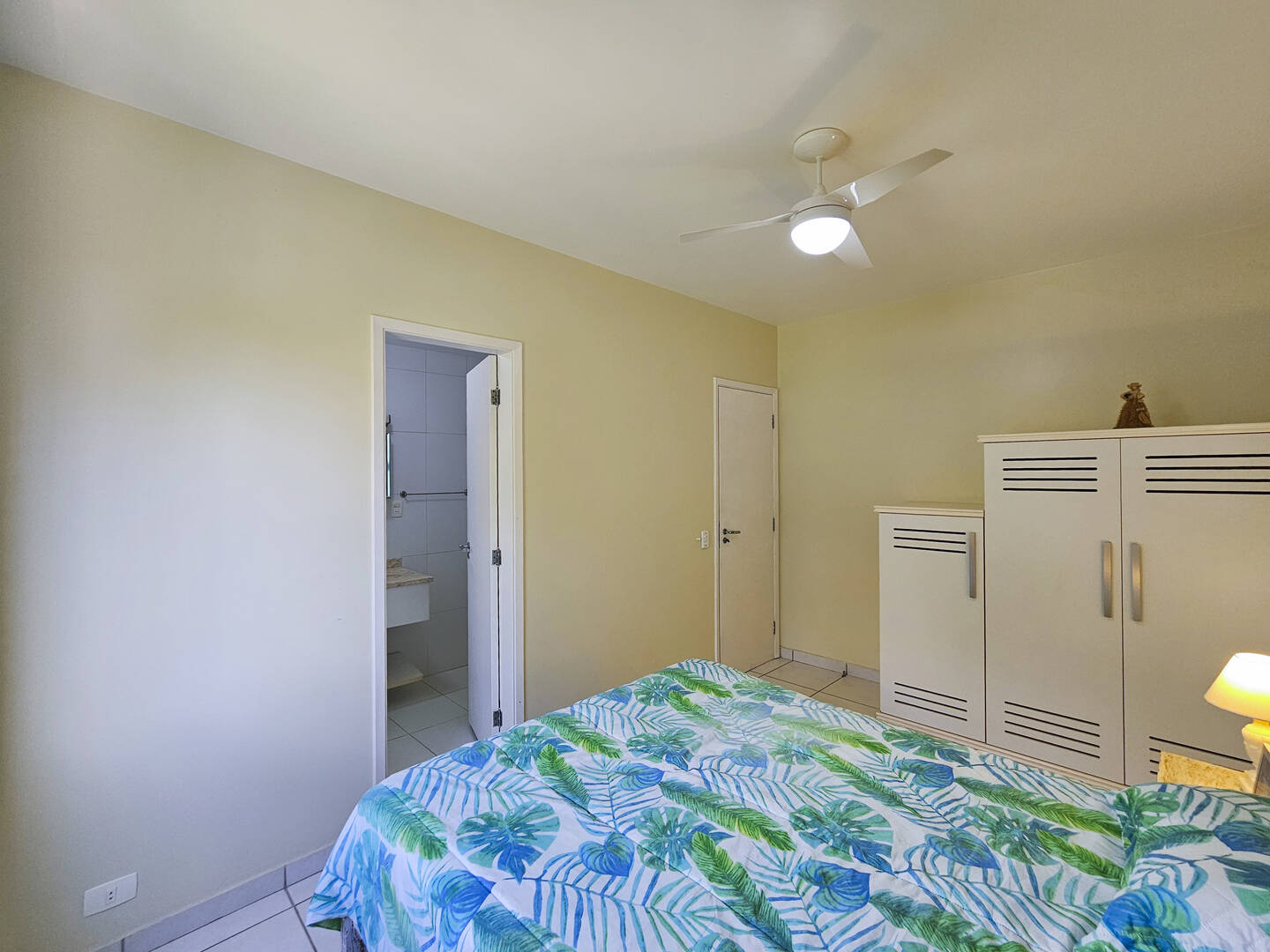 Apartamento à venda com 3 quartos, 117m² - Foto 9