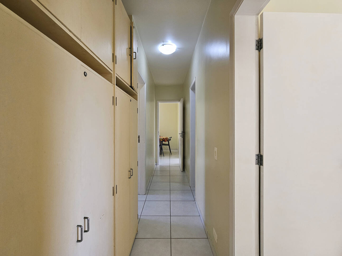Apartamento à venda com 3 quartos, 117m² - Foto 11
