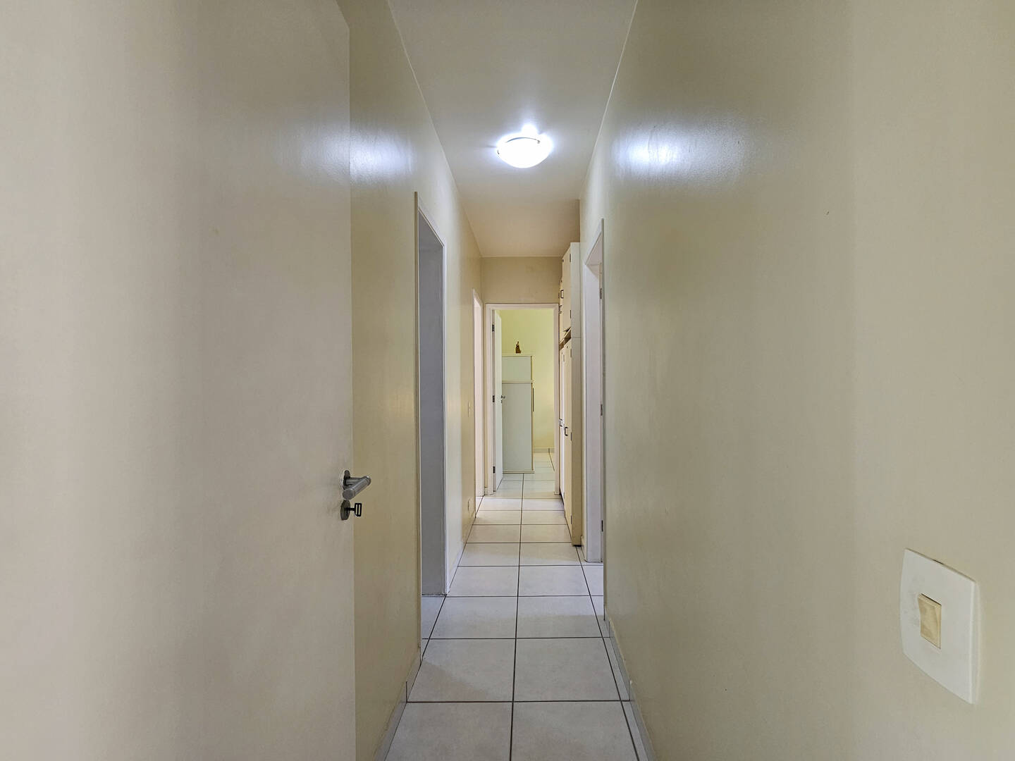 Apartamento à venda com 3 quartos, 117m² - Foto 12