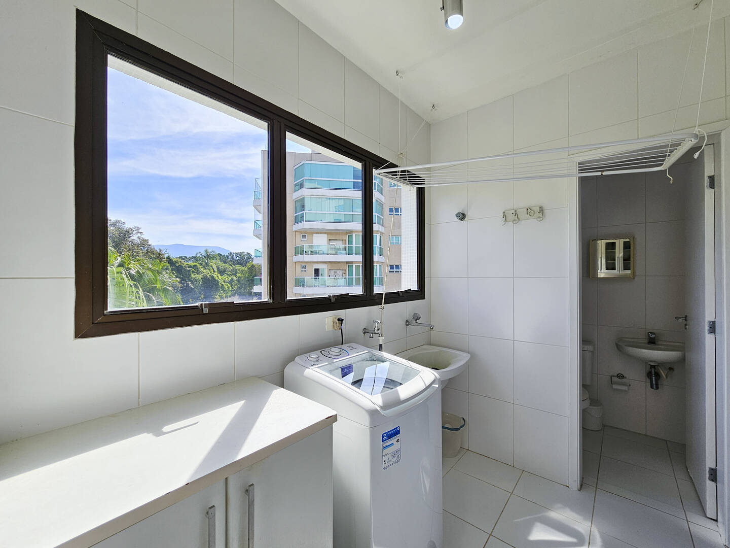 Apartamento à venda com 3 quartos, 117m² - Foto 19