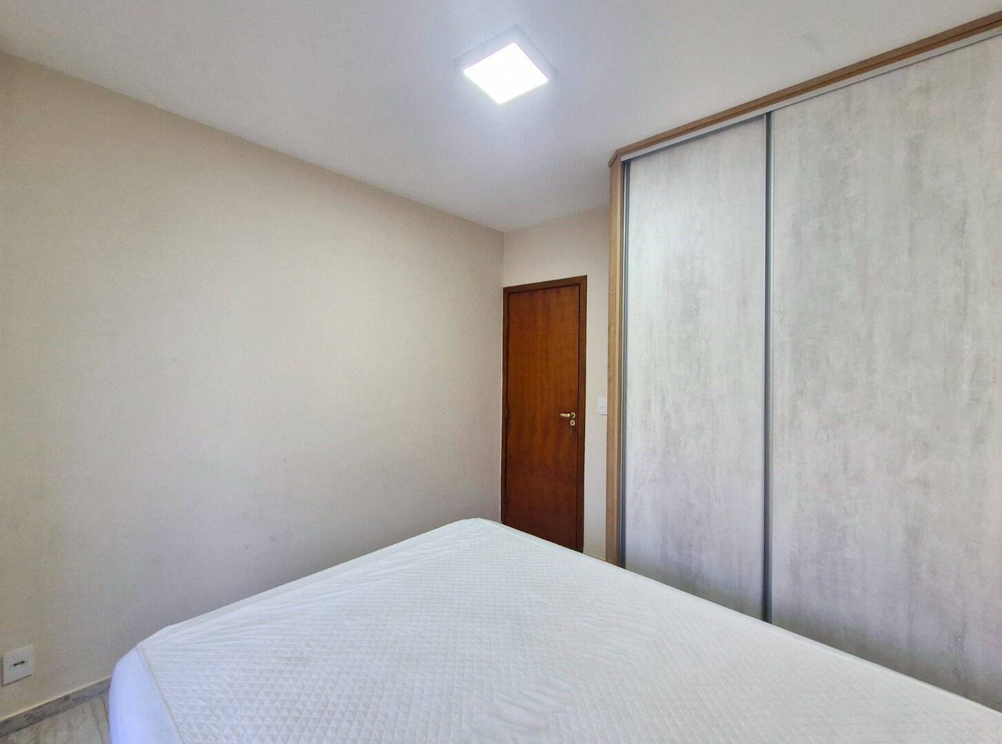 Apartamento à venda com 2 quartos, 60m² - Foto 11