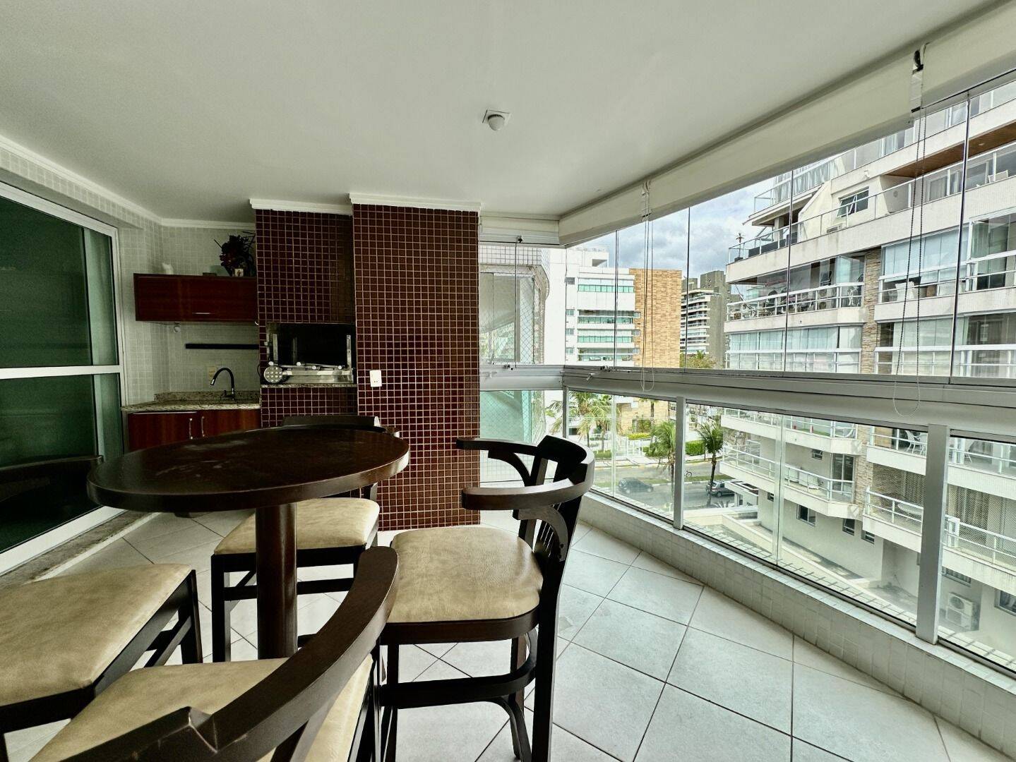 Apartamento à venda com 3 quartos, 124m² - Foto 9