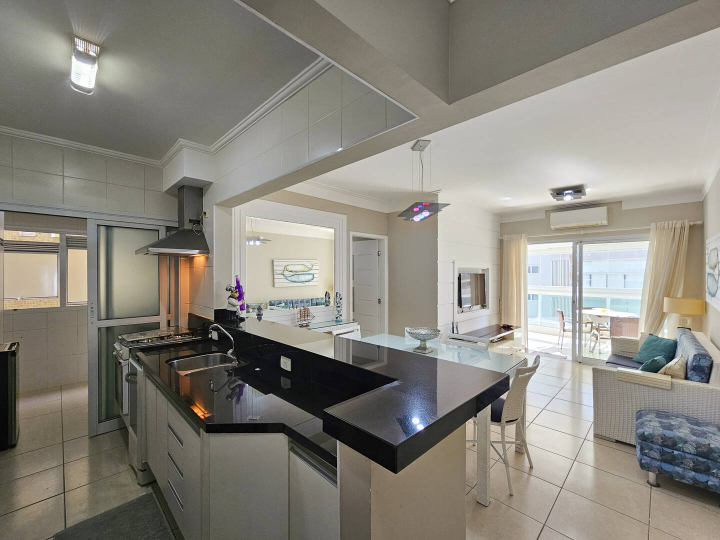Apartamento à venda com 3 quartos, 90m² - Foto 3