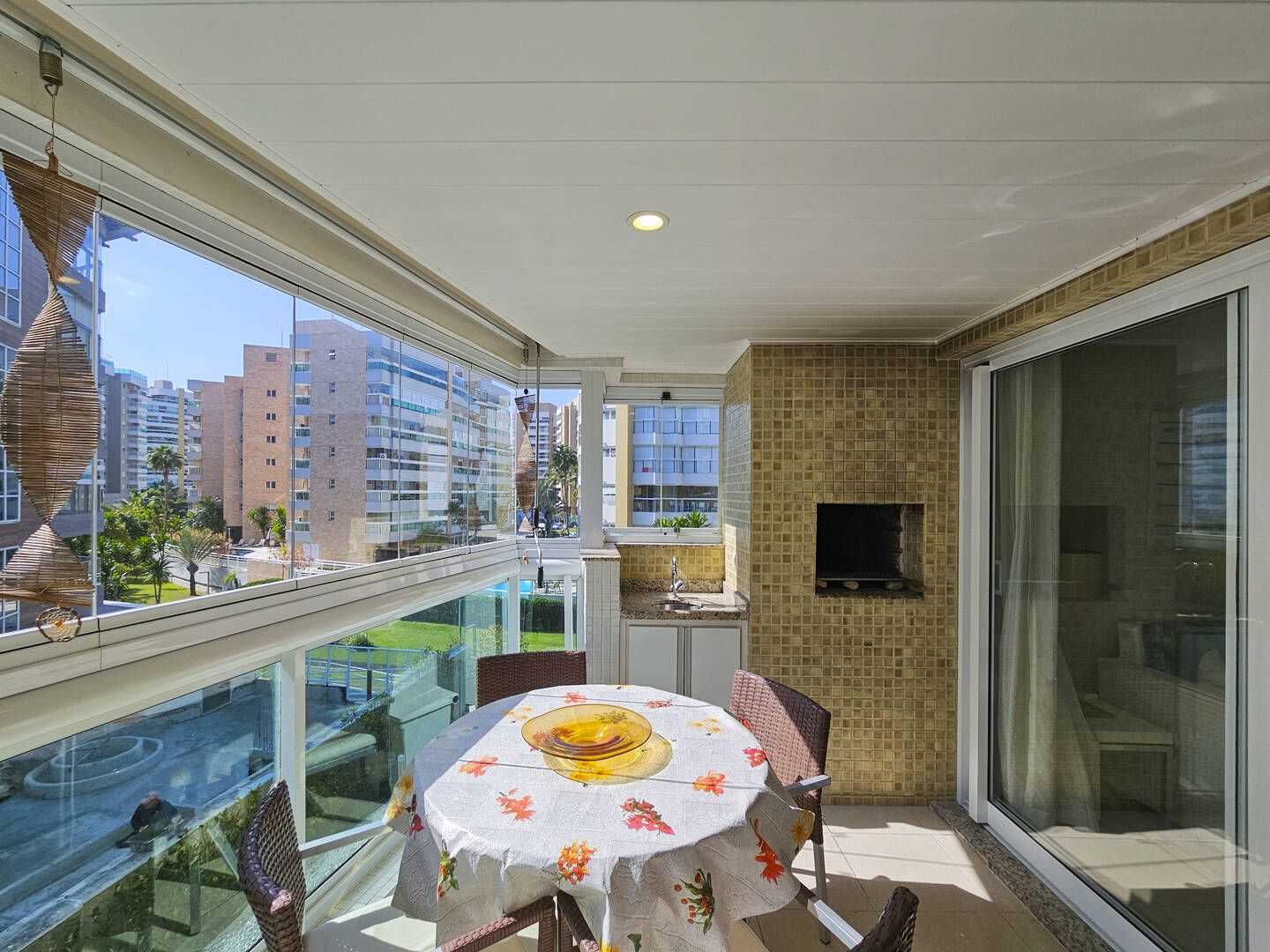 Apartamento à venda com 3 quartos, 90m² - Foto 6