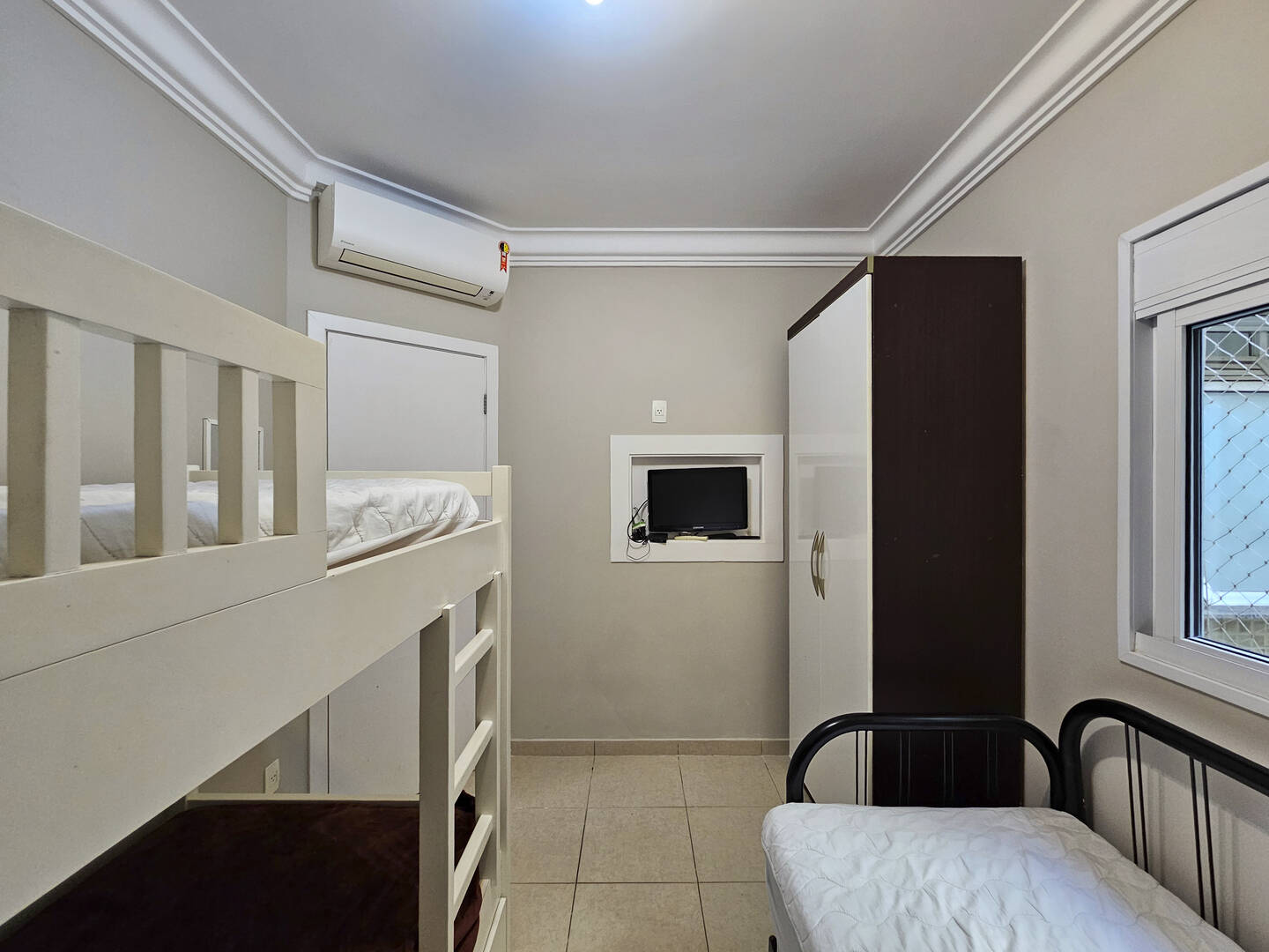 Apartamento à venda com 3 quartos, 90m² - Foto 18