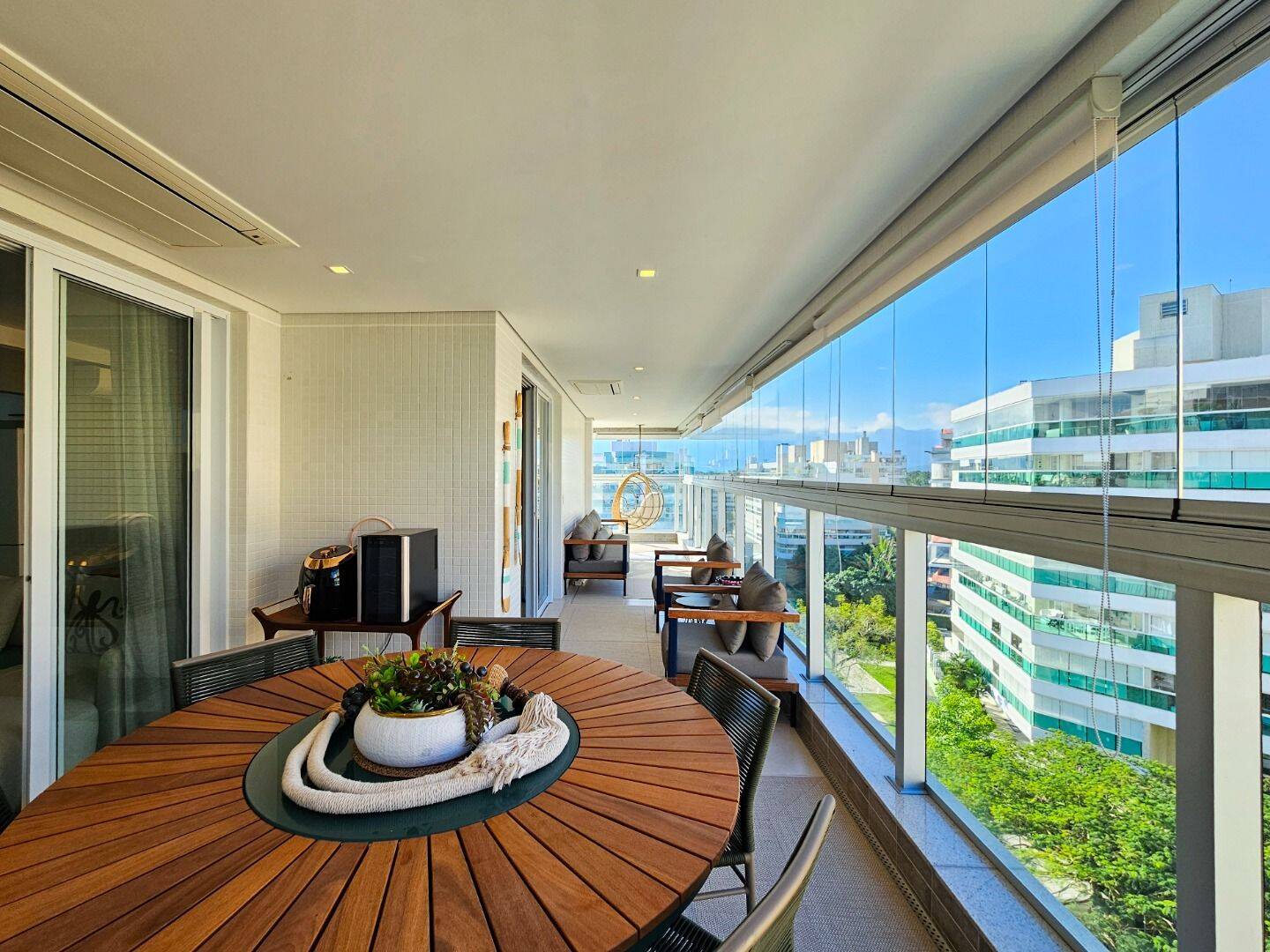 Apartamento à venda com 2 quartos, 125m² - Foto 28