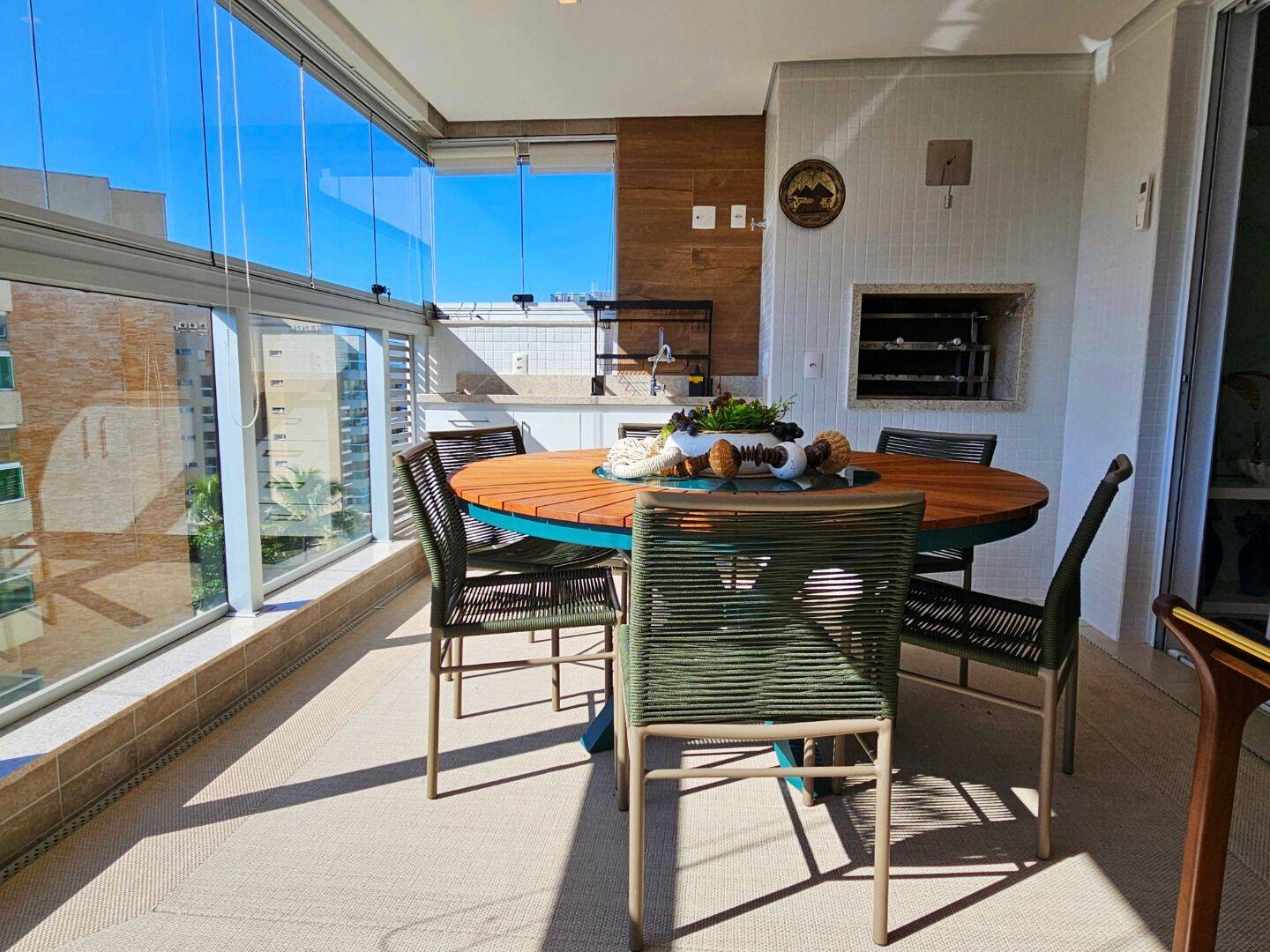 Apartamento à venda com 2 quartos, 125m² - Foto 30