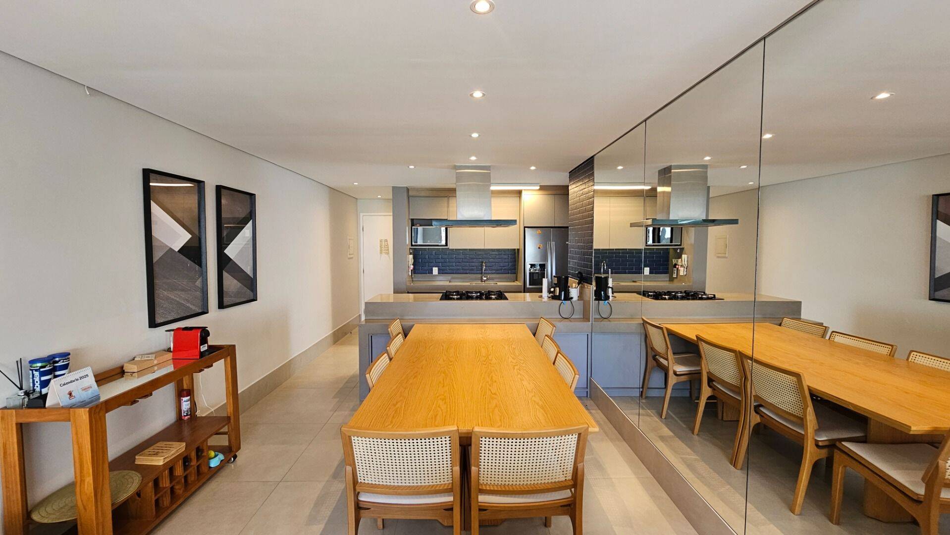 Apartamento à venda com 3 quartos, 132m² - Foto 3