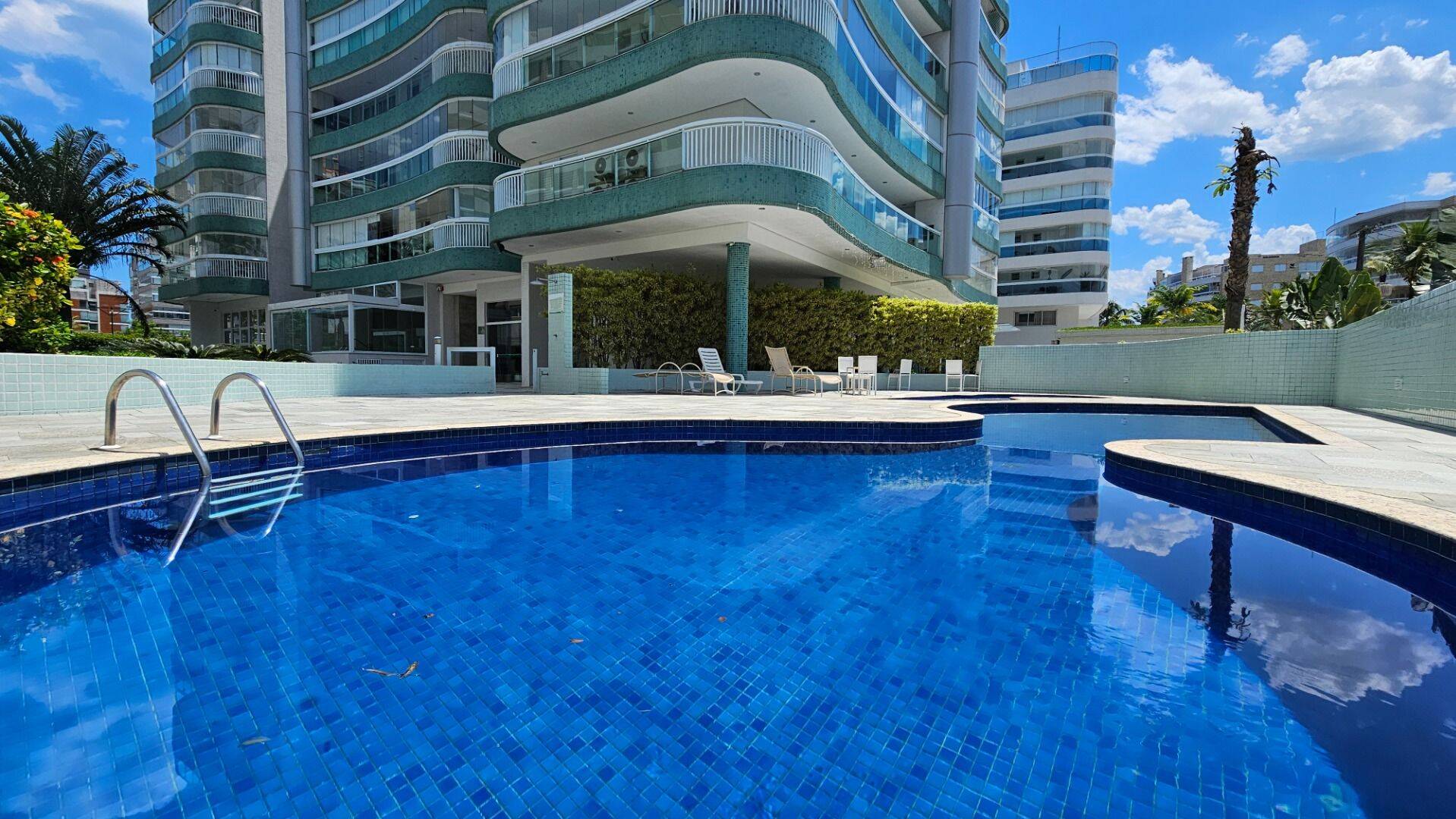 Apartamento à venda com 3 quartos, 132m² - Foto 28