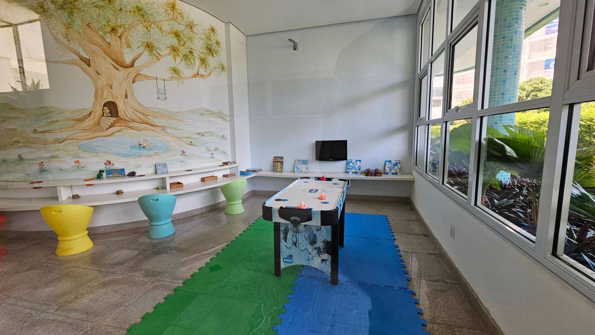 Apartamento à venda com 3 quartos, 132m² - Foto 29