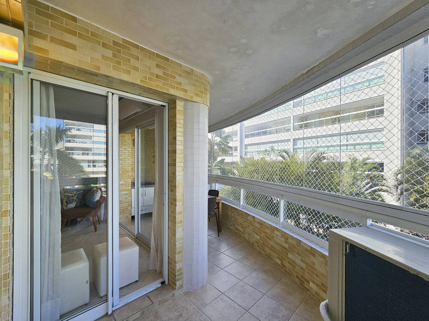 Apartamento à venda com 3 quartos, 88m² - Foto 4