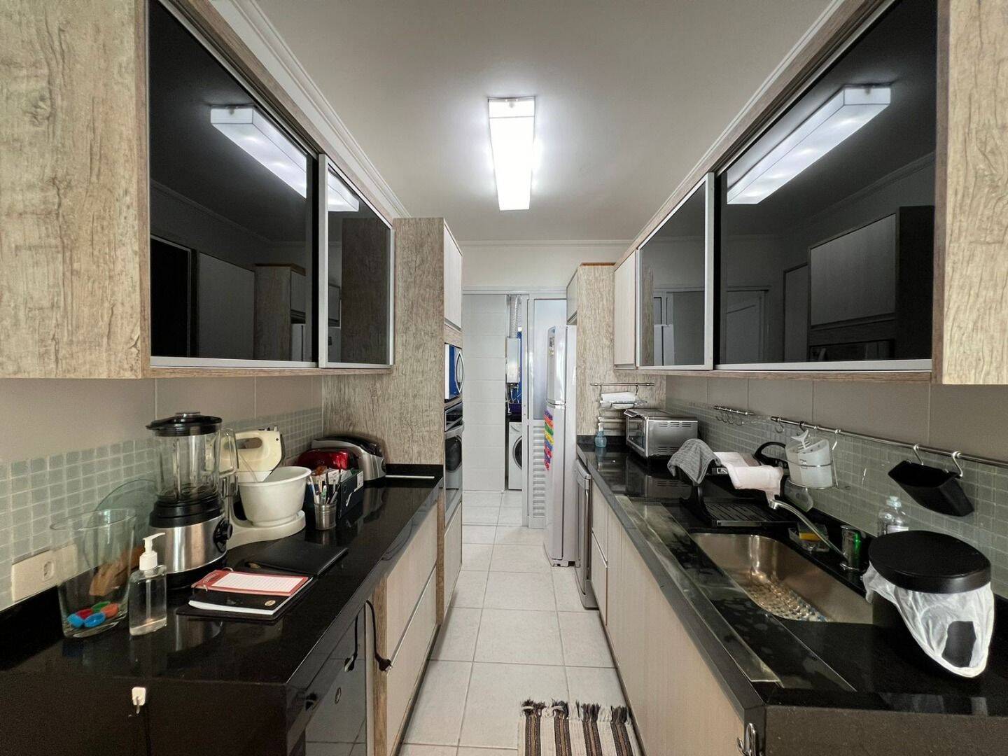 Apartamento à venda com 3 quartos, 138m² - Foto 3