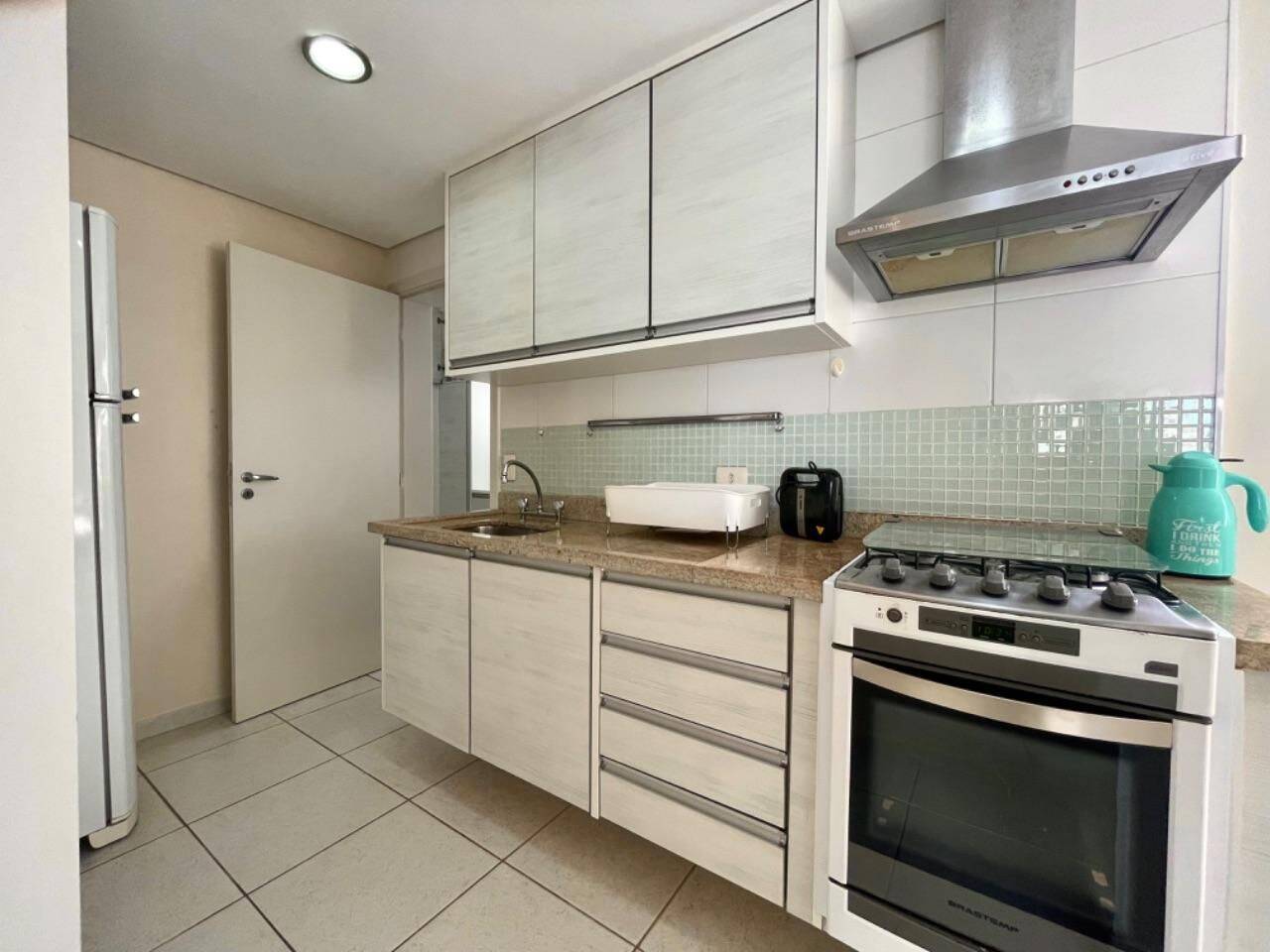 Apartamento à venda com 3 quartos, 132m² - Foto 10