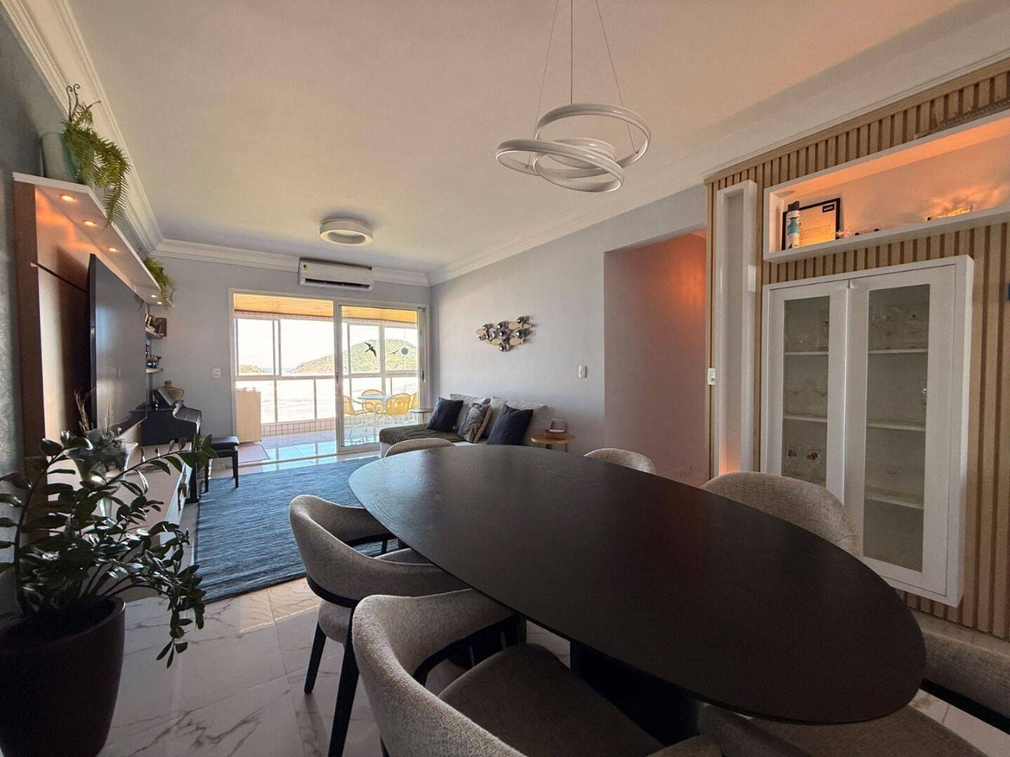 Apartamento à venda com 3 quartos, 130m² - Foto 6