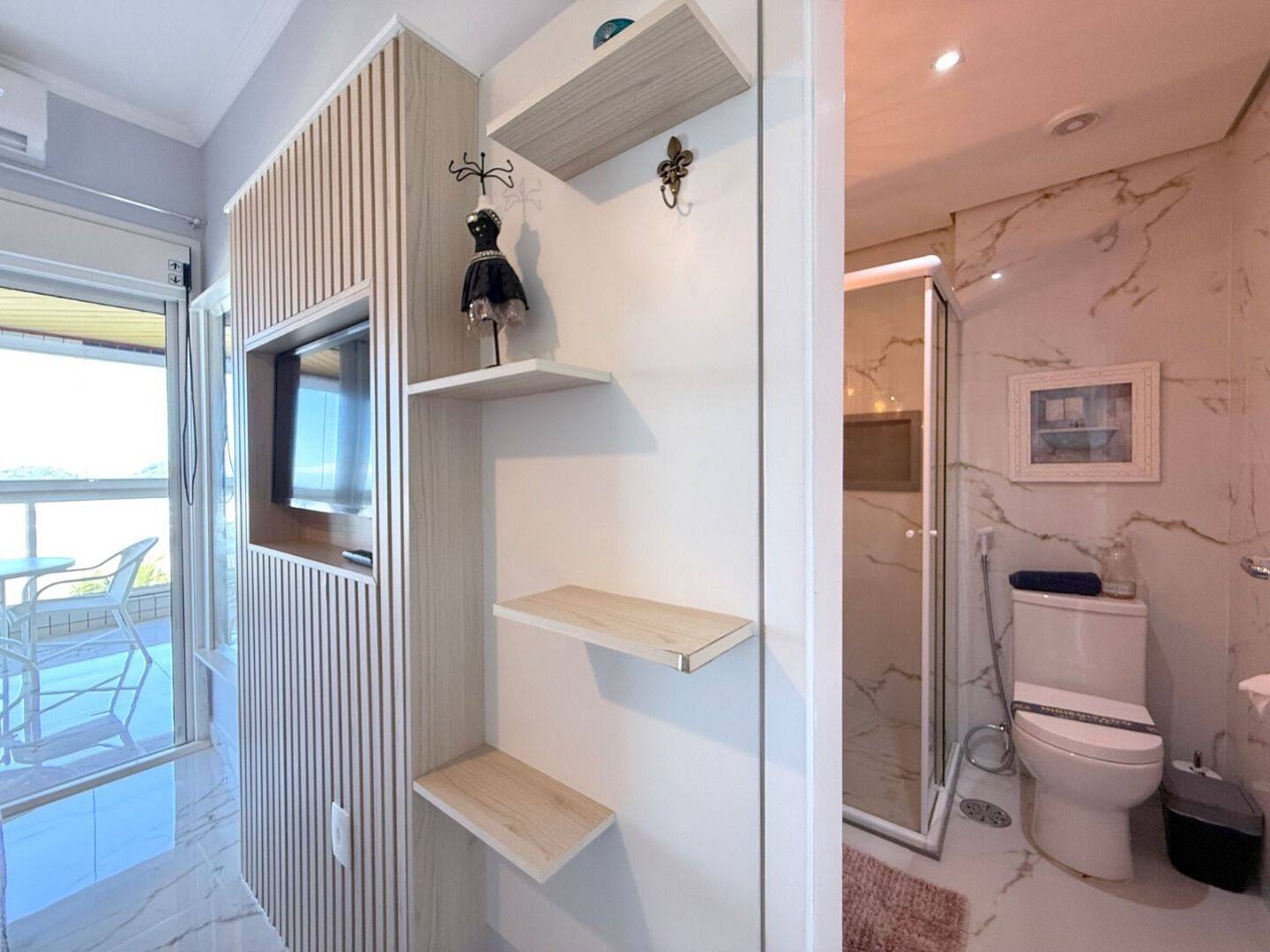 Apartamento à venda com 3 quartos, 130m² - Foto 11