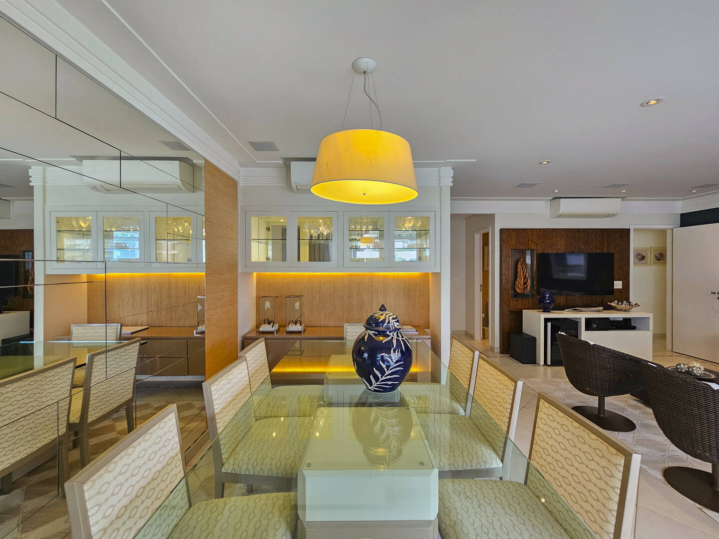 Apartamento à venda com 4 quartos, 197m² - Foto 5