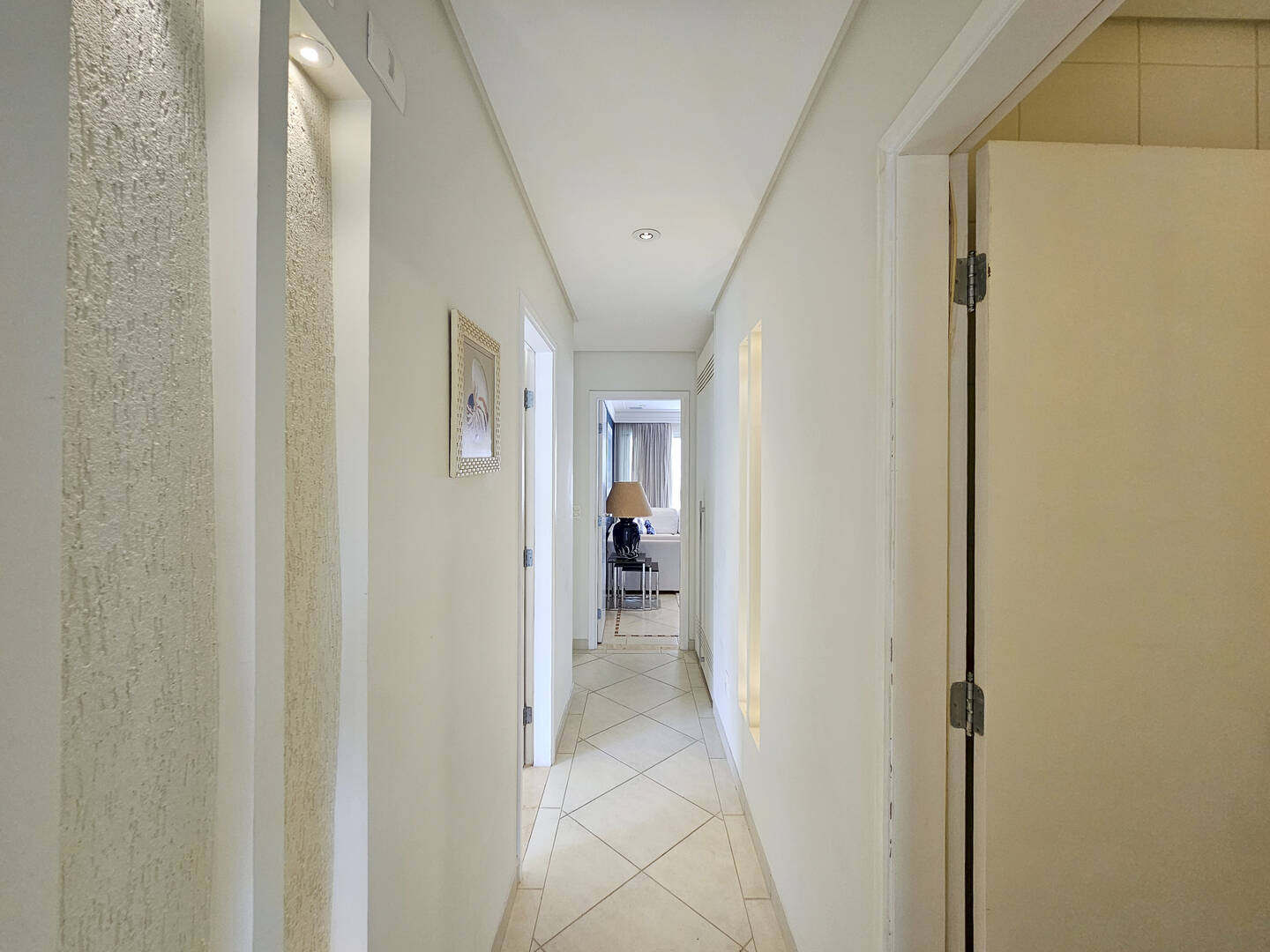 Apartamento à venda com 4 quartos, 197m² - Foto 21