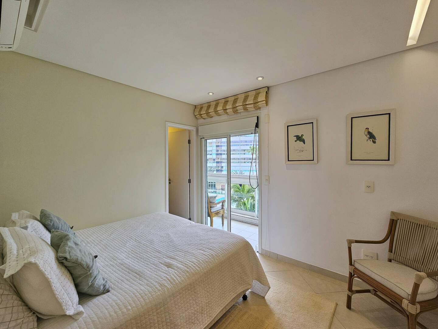 Apartamento à venda com 4 quartos, 197m² - Foto 25