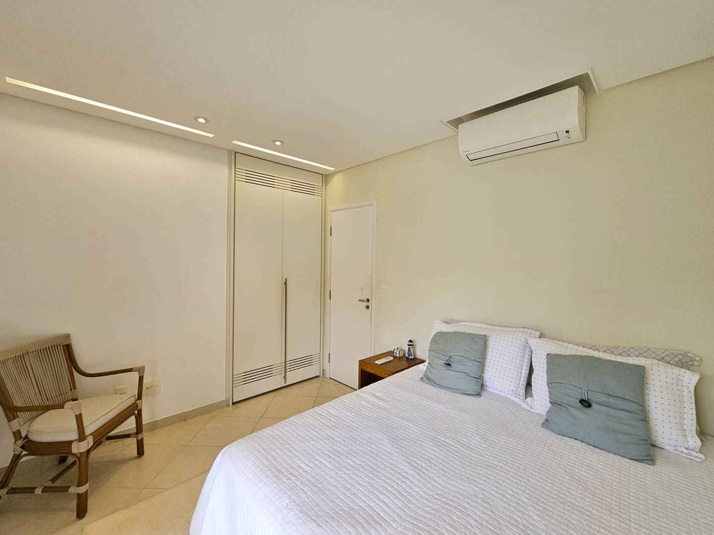 Apartamento à venda com 4 quartos, 197m² - Foto 26