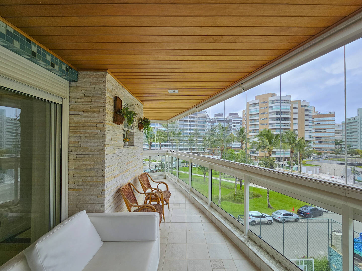Apartamento à venda com 4 quartos, 197m² - Foto 32