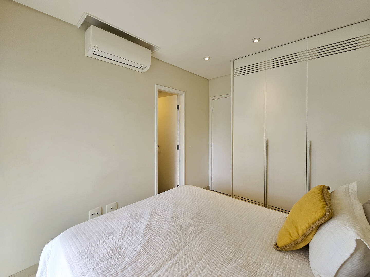 Apartamento à venda com 4 quartos, 197m² - Foto 37
