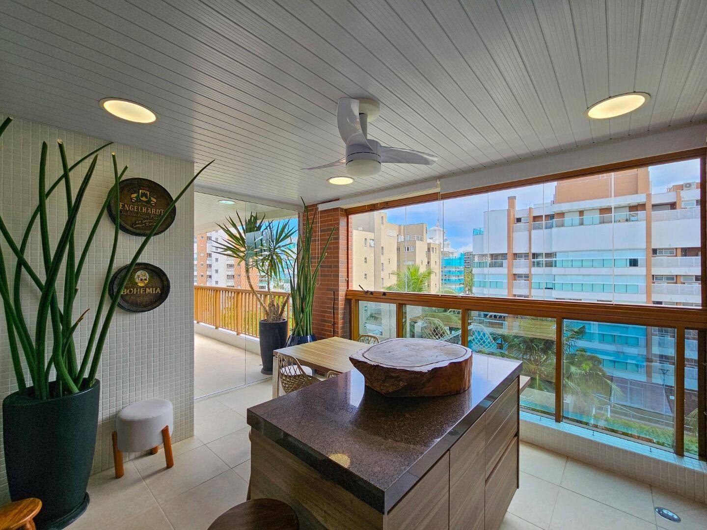 Apartamento à venda com 4 quartos, 228m² - Foto 8