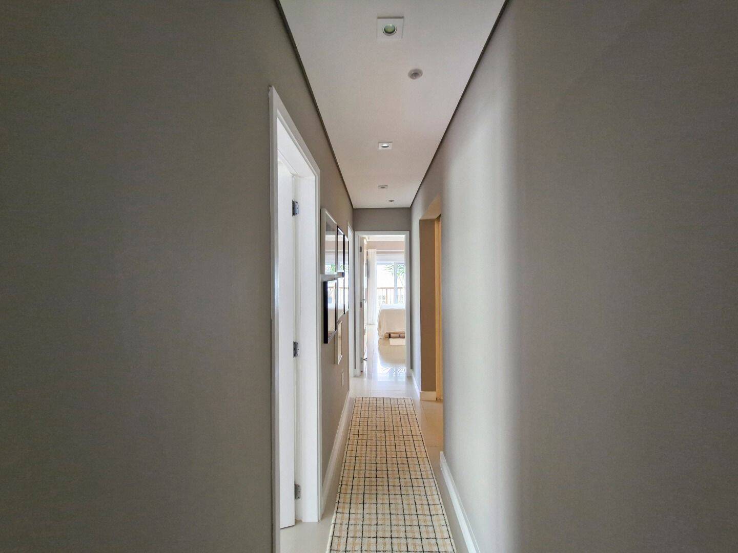 Apartamento à venda com 4 quartos, 228m² - Foto 17
