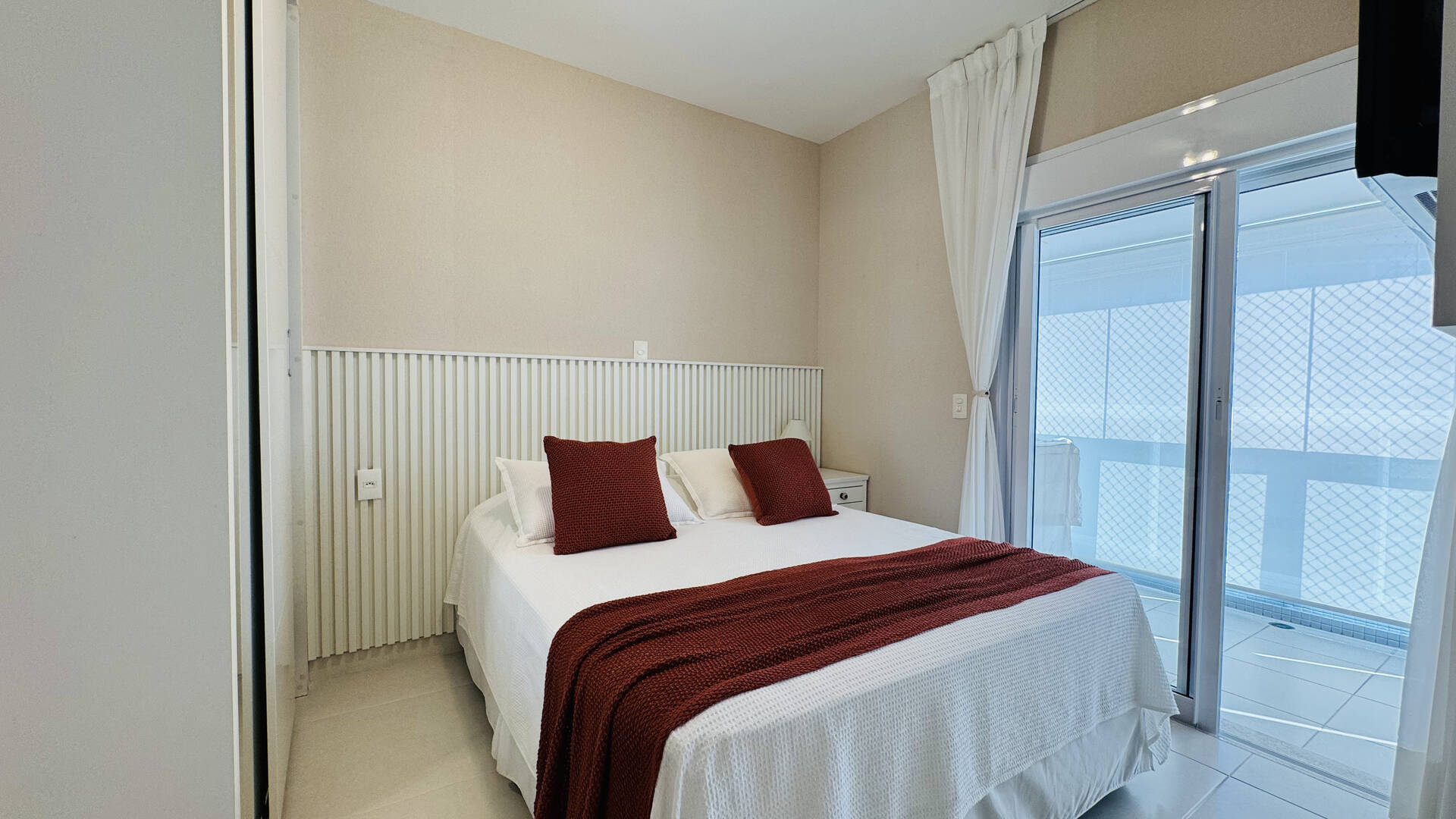 Apartamento à venda com 4 quartos, 205m² - Foto 9