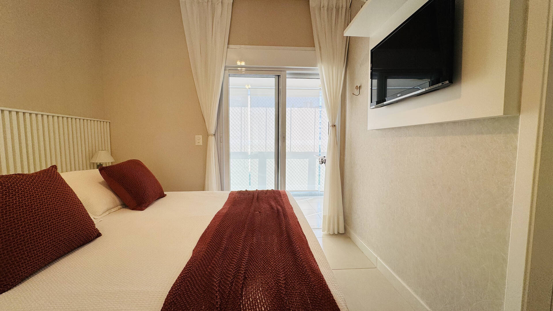 Apartamento à venda com 4 quartos, 205m² - Foto 10
