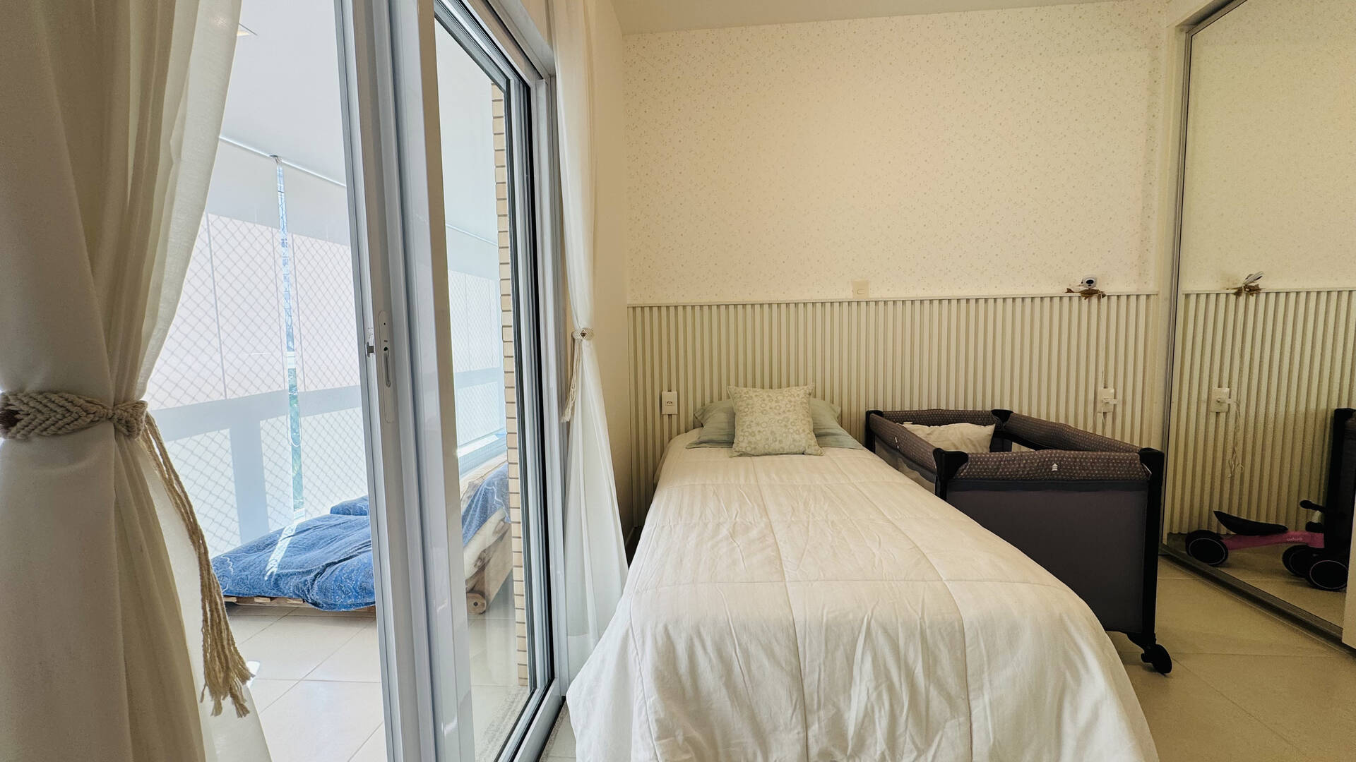 Apartamento à venda com 4 quartos, 205m² - Foto 12
