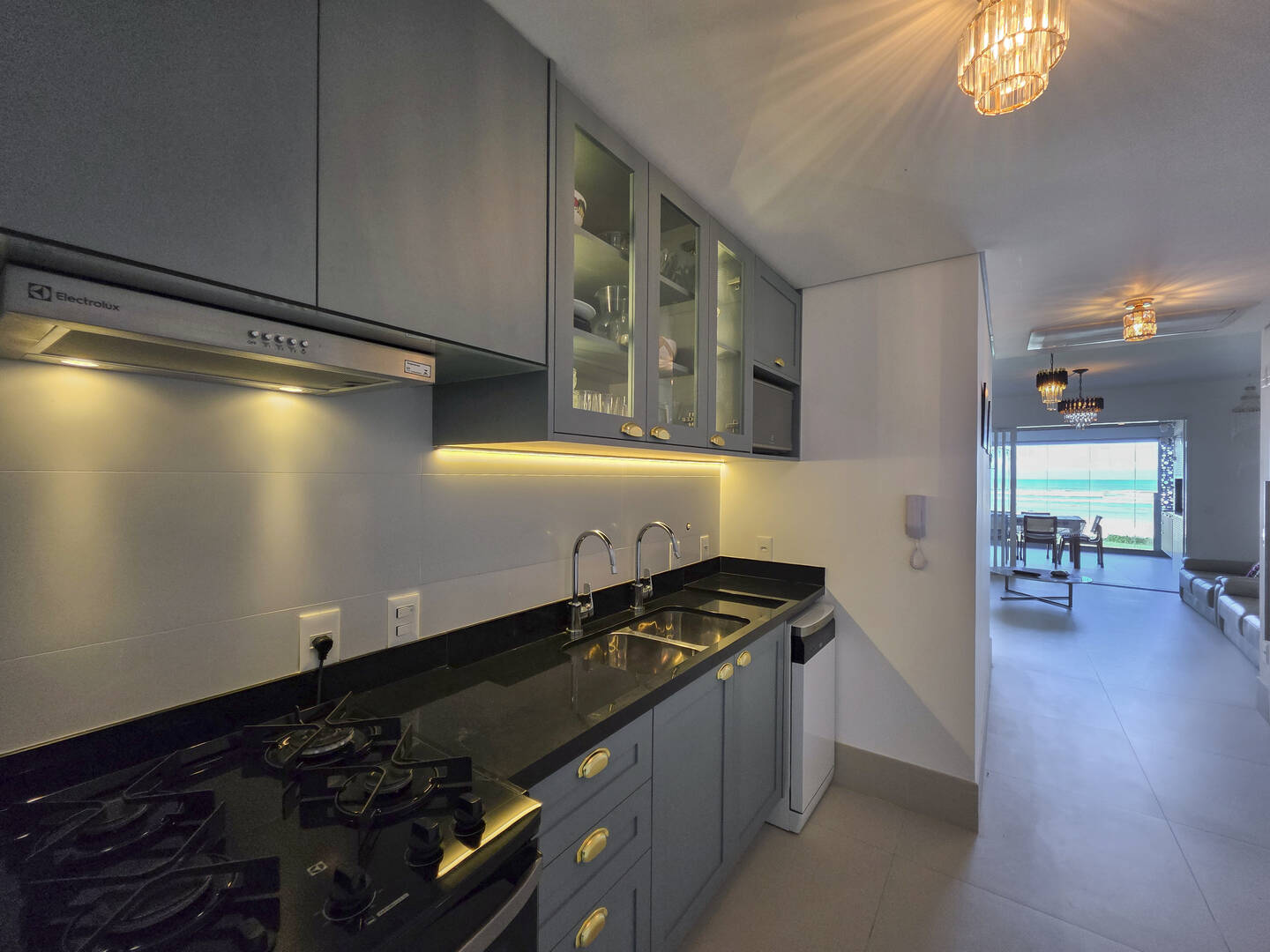 Apartamento à venda com 4 quartos, 138m² - Foto 10