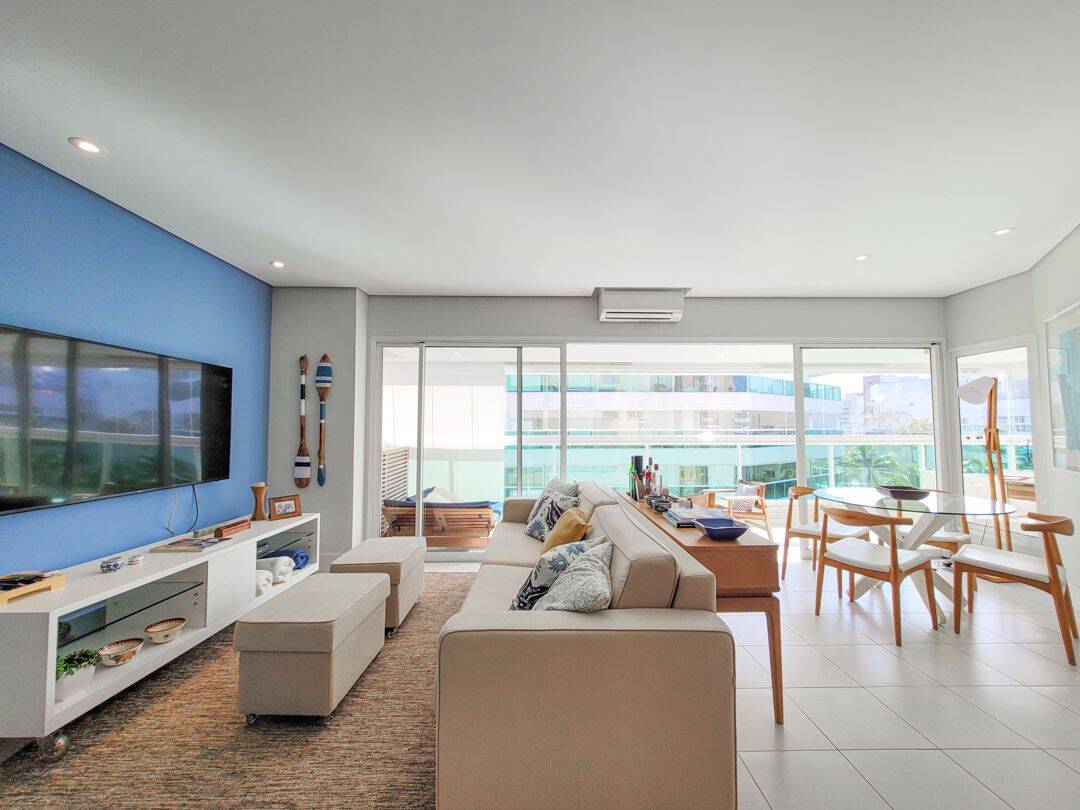 Apartamento à venda com 3 quartos, 108m² - Foto 1