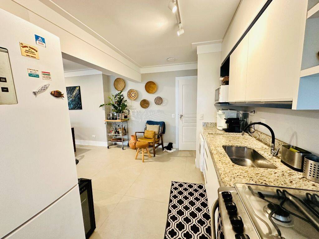 Apartamento à venda com 3 quartos, 100m² - Foto 8