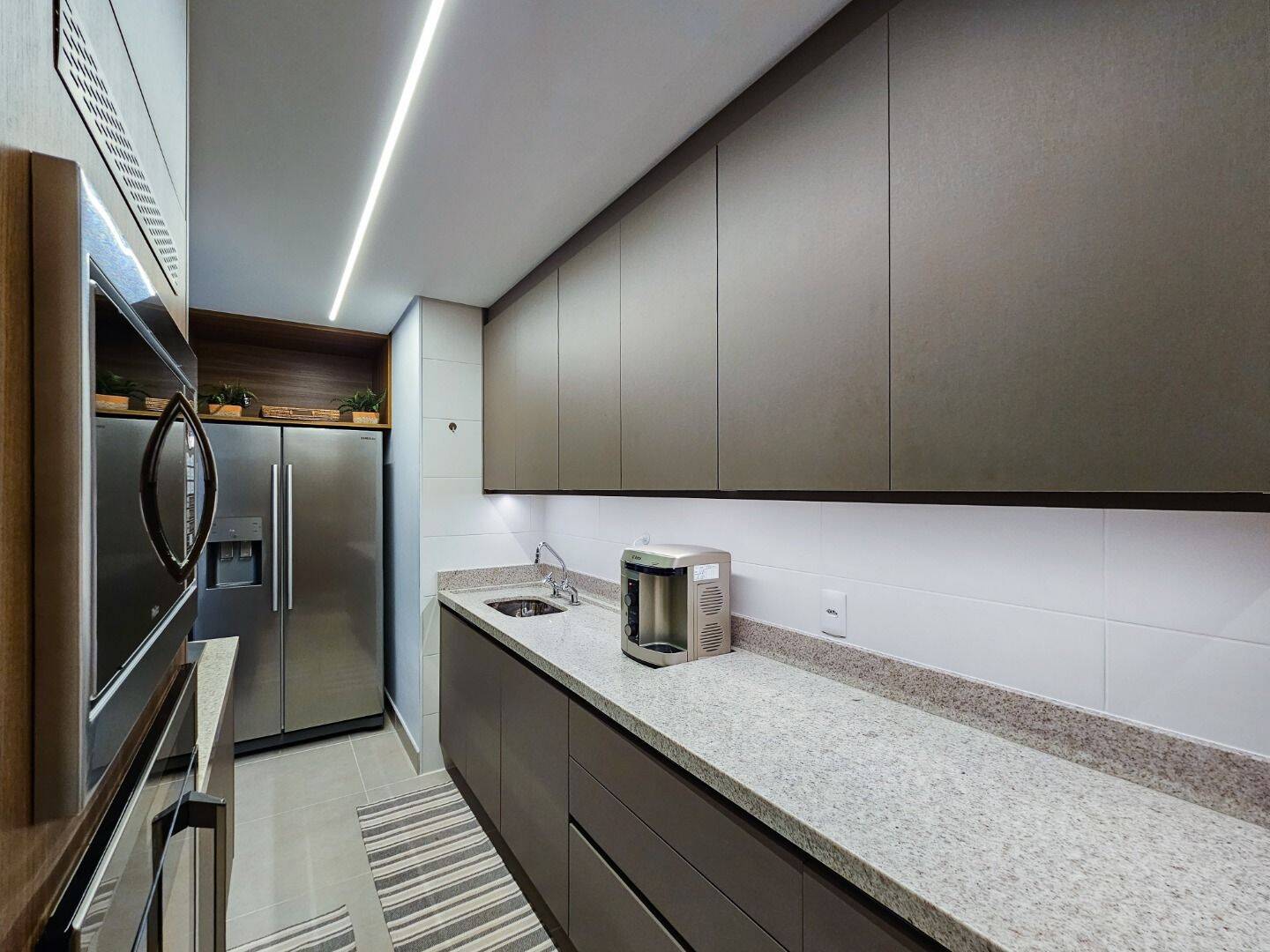 Apartamento à venda com 4 quartos, 141m² - Foto 7