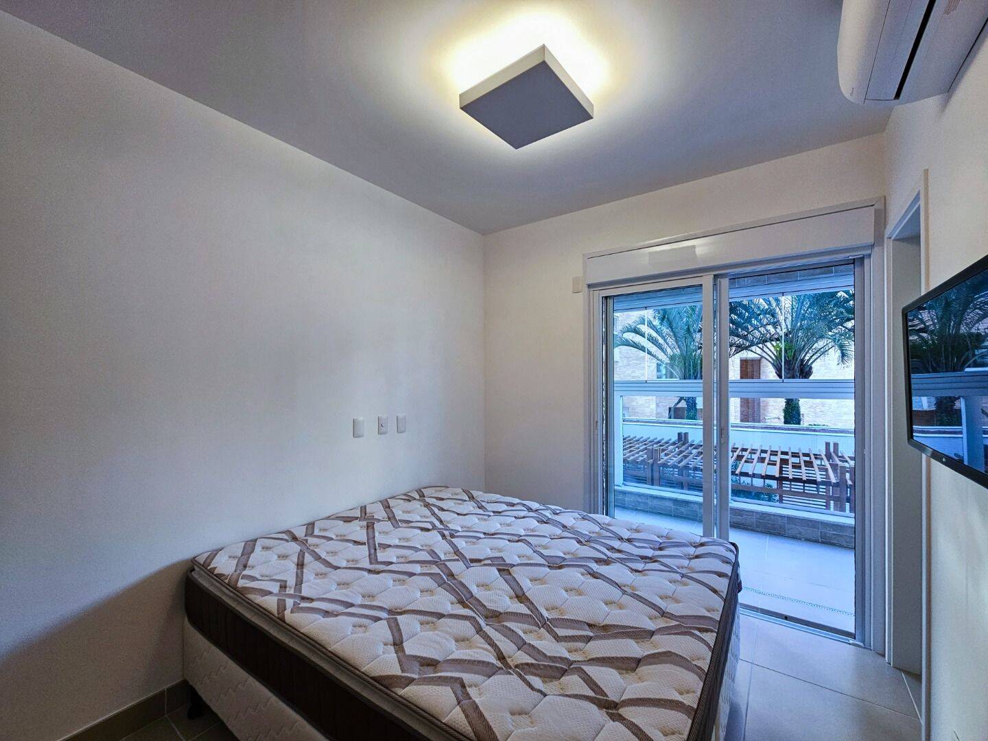 Apartamento à venda com 4 quartos, 141m² - Foto 29